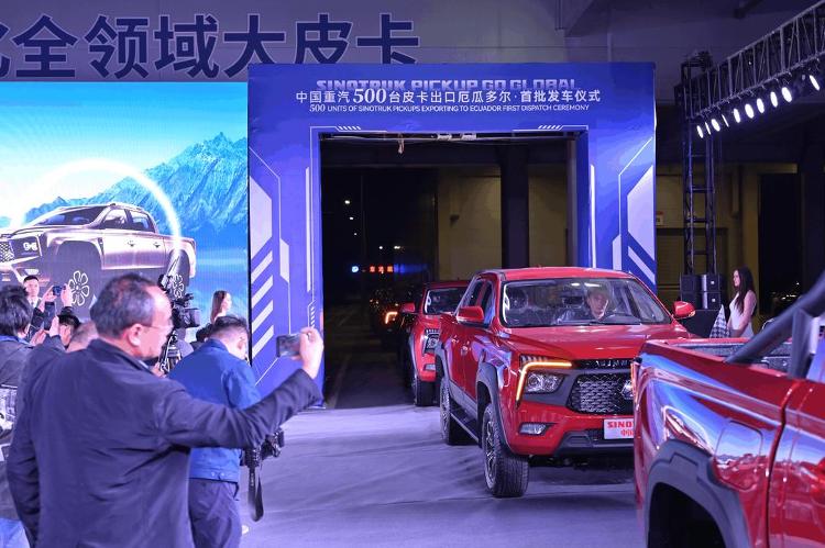中国重汽登陆南美市场靠啥？本土化研发(图1)