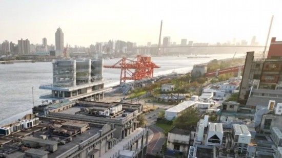 爱体育官网探秘杨浦“新质秀岸” 解锁百年工业遗存的重生密码(图7)